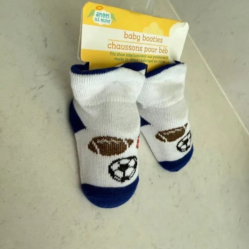 Angel of Mine Baby Booties Socks -‎ Newborn 0+ Months sports